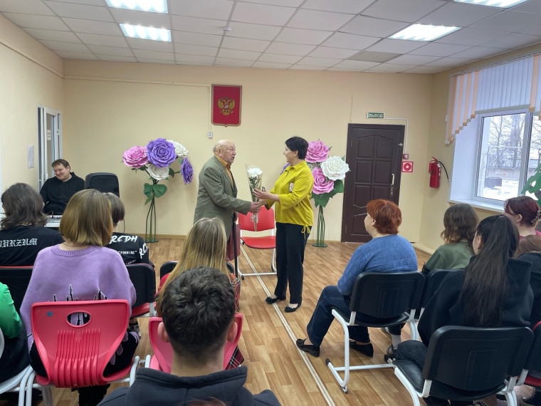 Почётный гражданин города Рославля – Величкин Владимир Иванович.